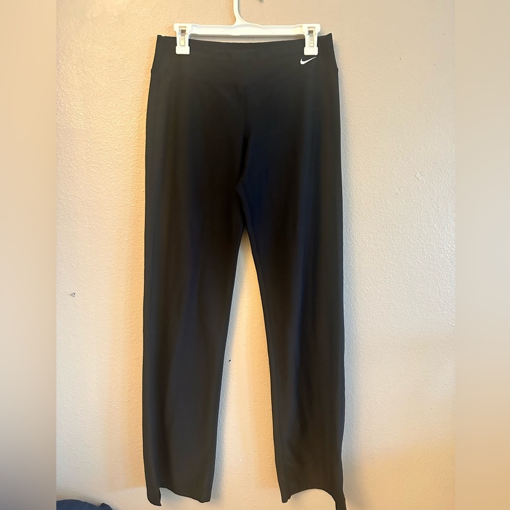 Nike Medium  flare leggings